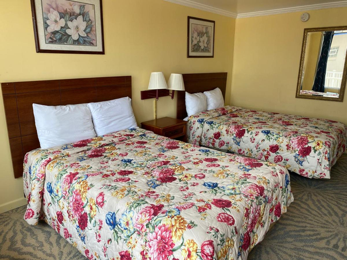 Bedroom 4, Downbeach Inn, Atlantic