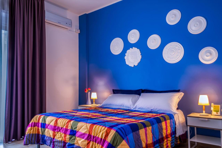 Bedroom 3, Melo Accommodations, Bari