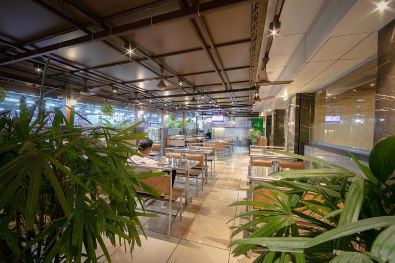 Food & Drinks, Aditya Residency, Kamrup Metropolitan