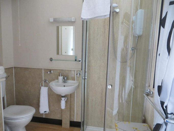 Bathroom 3, Moorgarth Guesthouse, York