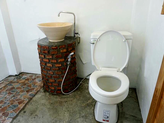 Bathroom 5, Porploen HipResort, Suan Phung