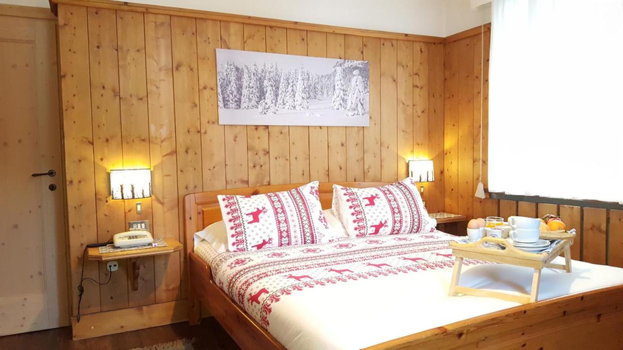 Bedroom 3, Hotel Villa Gaia, Belluno