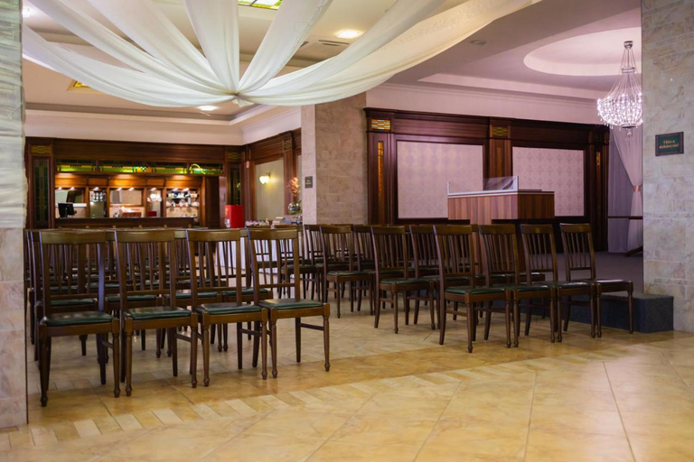 Food & Drinks 4, Dabas Hotel, Dabasi