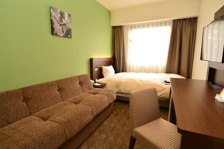 Bedroom 2, Hotel Sunroute Sano, Sano