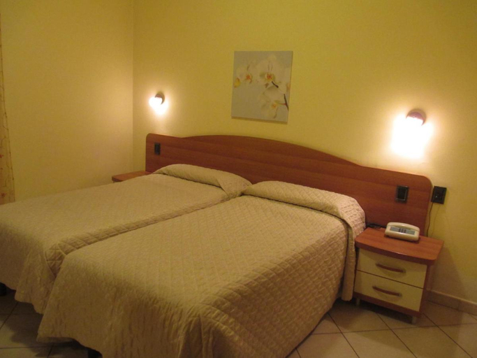 Bedroom 5, Hotel Ristorante Sbranetta, Milano