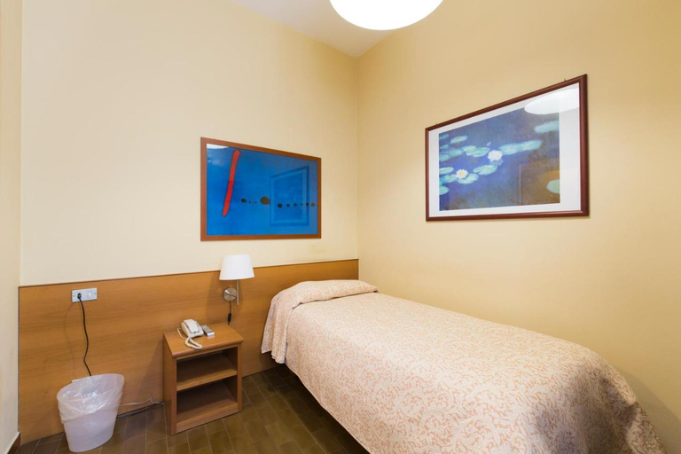Bedroom 2, Antica Trattoria dell'Uva, Monza and Brianza