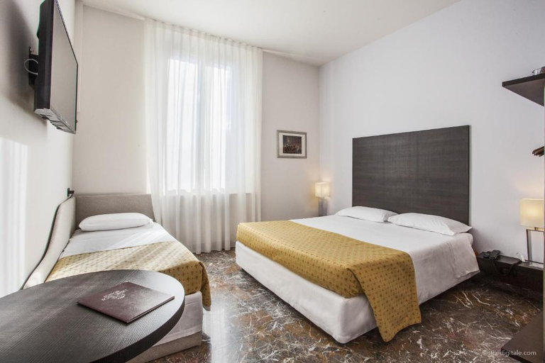 Bedroom 3, Boutique Hotel Liberty 1904, Bologna