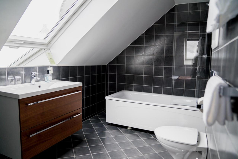 Bathroom 3, Klosterhagen Hotell, Bergen