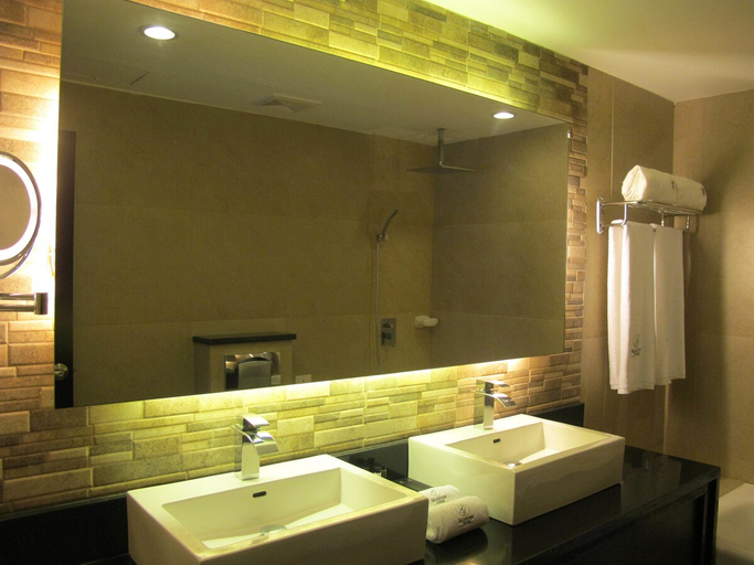 Bathroom 4, Kay Hotel and Residences, Angeles City