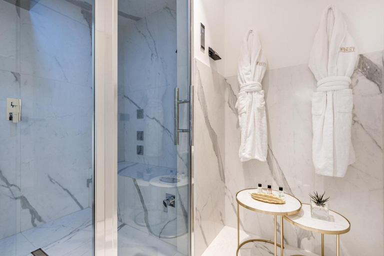 Bathroom 5, La Spezia by The First, La Spezia