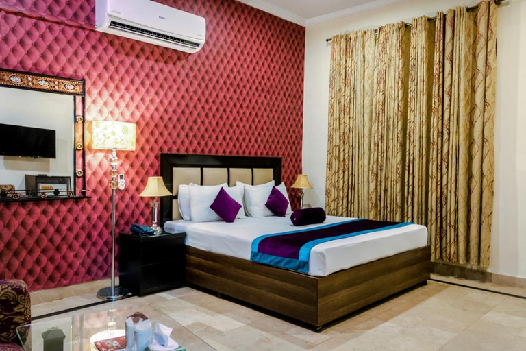 Bedroom 4, Rose Palace Hotel, Garden Town, Lahore