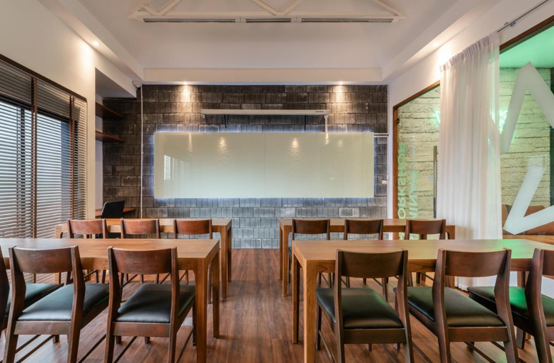 Food & Drinks, Work Inn Impact Muang Thong Thani, Pak Kret