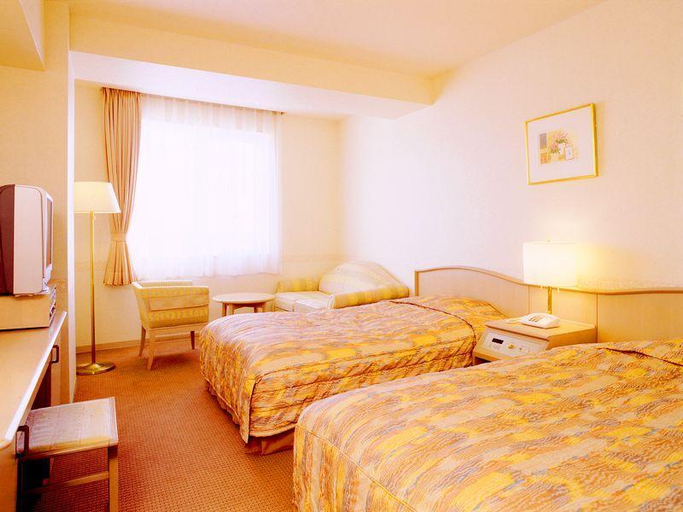 Bedroom 2, Mombetsu Central Hotel, Monbetsu
