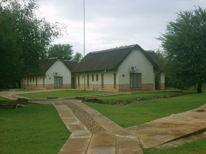 Exterior & Views 2, Cookes Lake Resort, Ngaka Modiri Molema