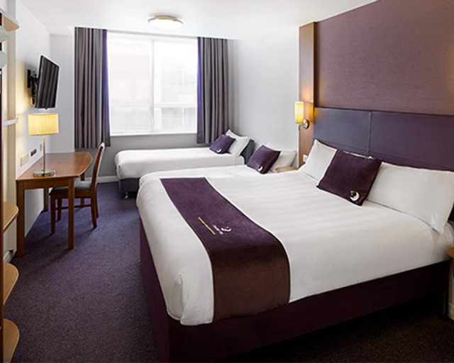 Bedroom 3, Premier Inn Newcastle - Holystone, North Tyneside