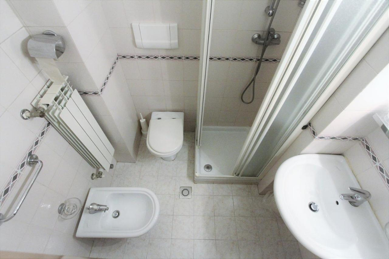 Bathroom, Corallo Milano, Milano