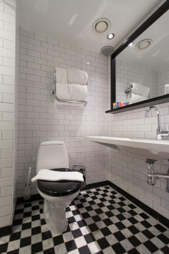 Bathroom 4, Hotel Bellora, Göteborg