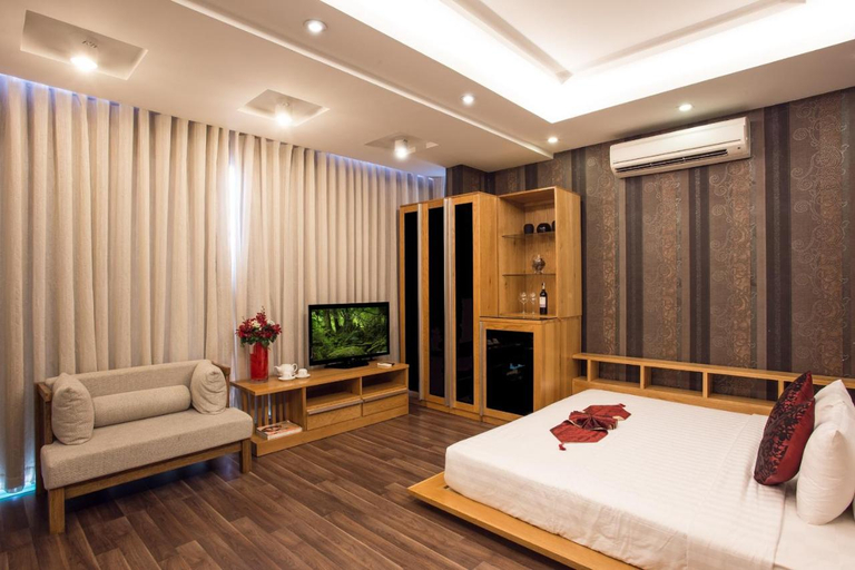 Bedroom 3, VALENTINE HOTEL, District 5