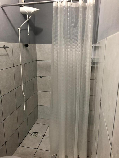 Bathroom, Hotel Lacador, Santa Maria