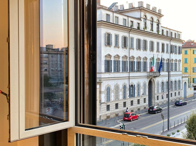 Others 2, Suite boutique Moscova, Milano