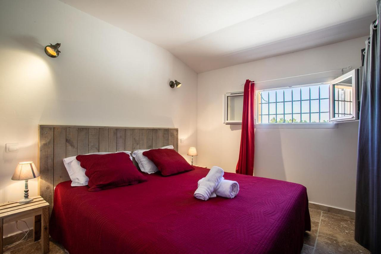 Bedroom 3, Mas Saint Julien, Vaucluse