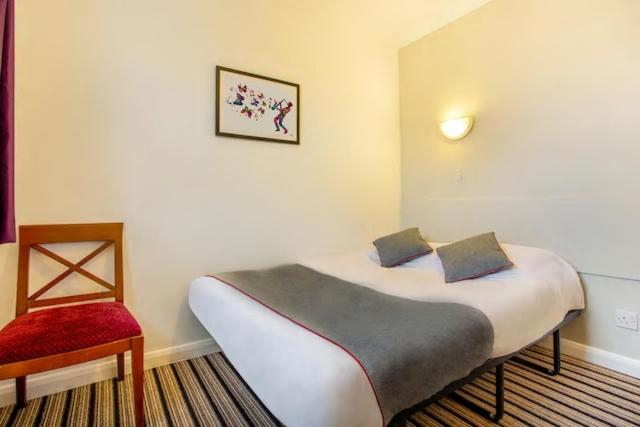 Bedroom 3, Enrico Hotel, London