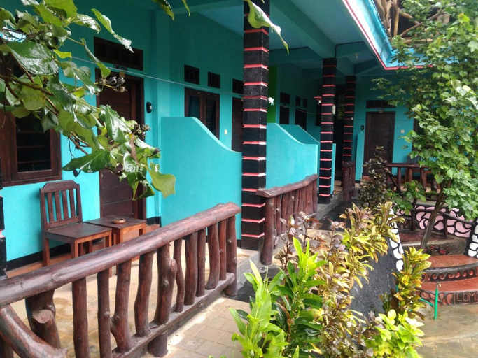 Exterior & Views, Breeze Hostel, Lombok