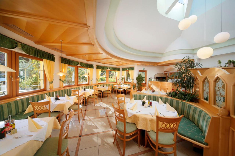 Food & Drinks 4, Hotel Unterrain, Bolzano
