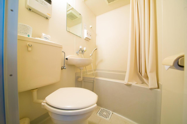 Bathroom 5, Hotel Nagisa, Beppu