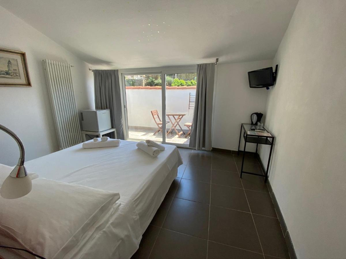 Bedroom 5, Economy Rooms, La Spezia