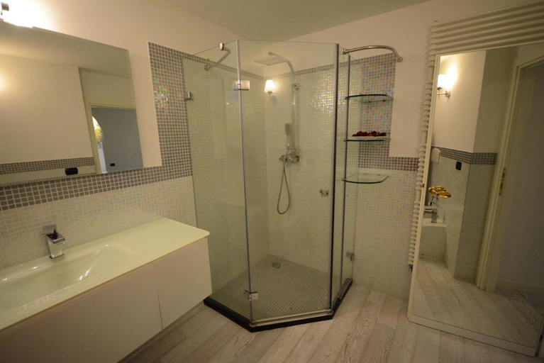 Bathroom 5, Caterina.C B&B, Torino