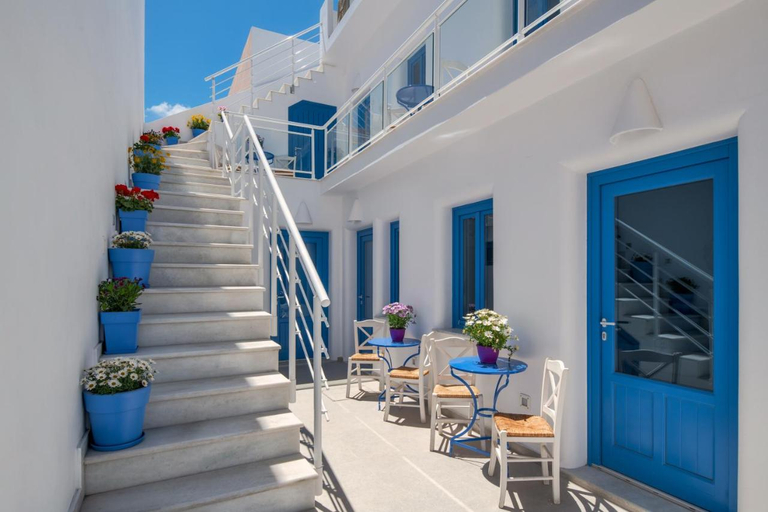 Others 4, City Break, South Aegean