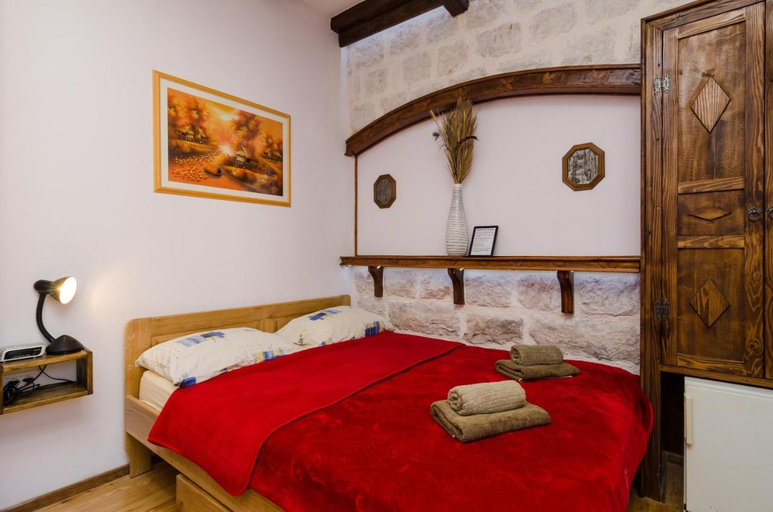 Bedroom 3, Eddie's Sea View Rooms (Old Town), Dubrovnik