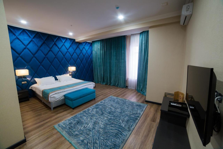 Bedroom 5, Golden Hotel, Bishkek