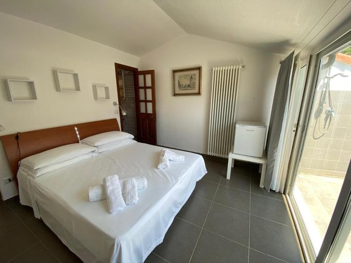 Bedroom 3, Economy Rooms, La Spezia