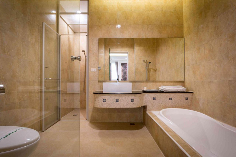 Bathroom 3, Alegran Motel, Taichung
