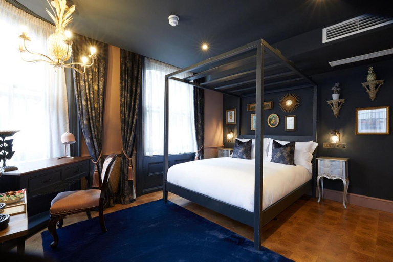 Bedroom 2, The Kings Arms, Cheshire East