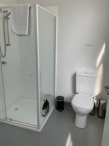 Bathroom 2, Argyle Accommodation, Hobart