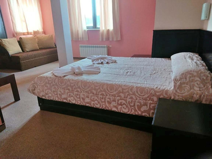 Bedroom 3, Hotel DEMETRA, Berkovitsa