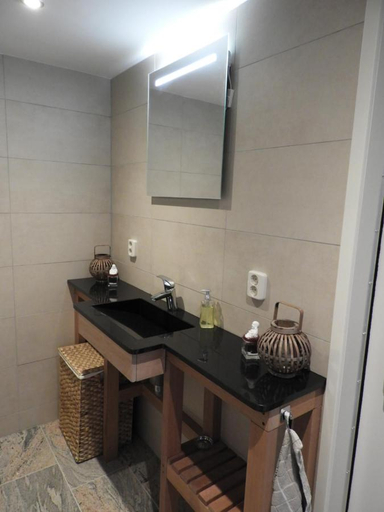 Bathroom 5, Romala's Home, Hoogezand-Sappemeer