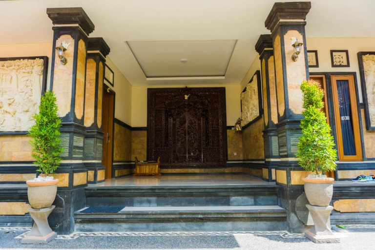 Others 4, Cakra House, Denpasar