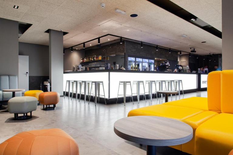Others 5, a&o Frankfurt Ostend, Main-Taunus-Kreis