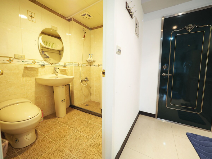 Bathroom, Rome AB, Taipei City