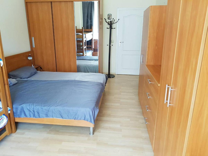 Bedroom 2, Privates, schones und grosses Appartement in Goldstrand, Varna
