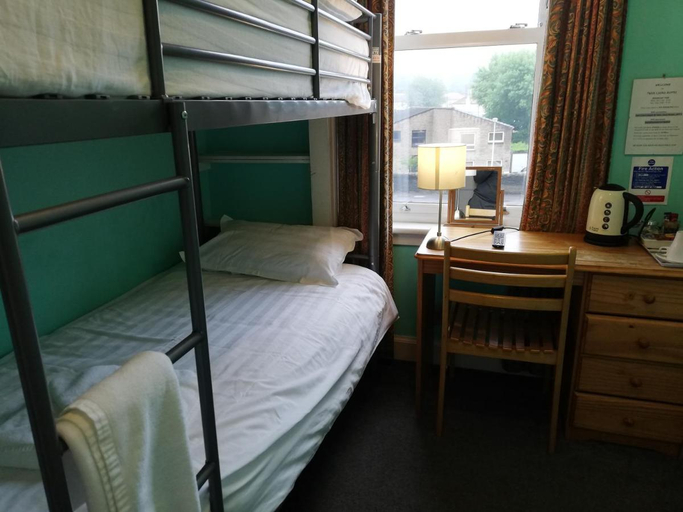 Bedroom 3, Twin Lions Hotel, Edinburgh