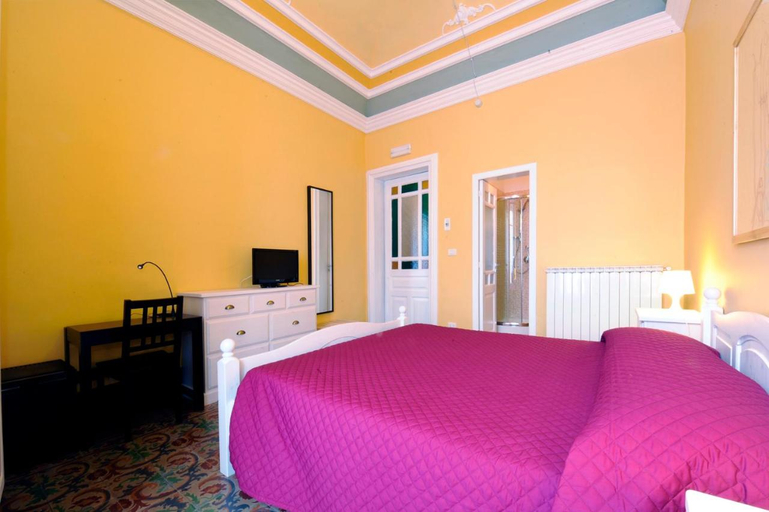 Bedroom 3, B&B Porta della Terra, Catania
