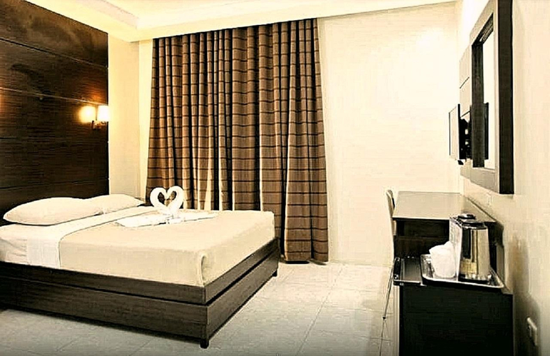Bedroom 2, Grand Astoria Hotel, Zamboanga City