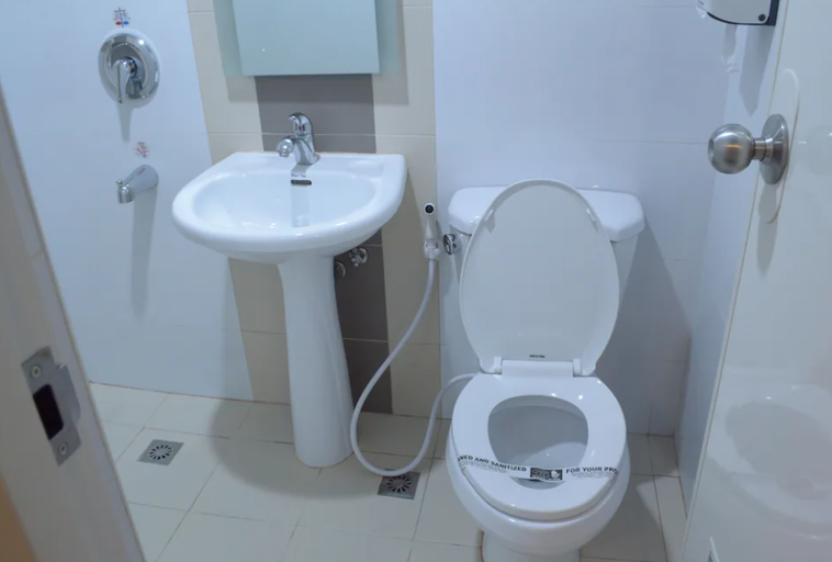 Bathroom 4, Hotel Sogo San Pedro, San Pedro