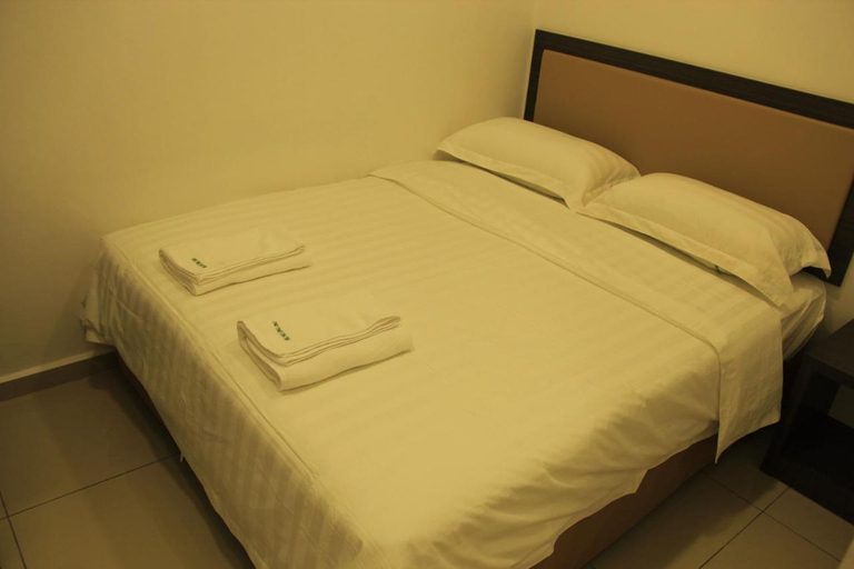 Bedroom 3, One Inn, Bintulu