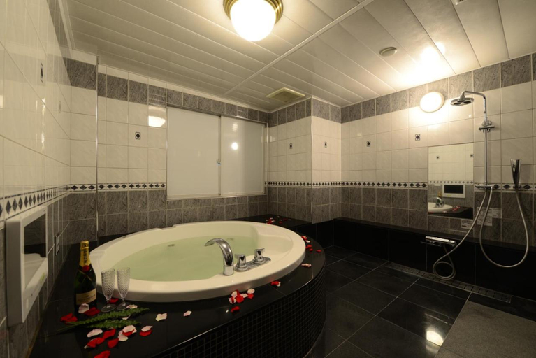 Bathroom 3, Hotel S-CUBE (Adult Only), Bandō